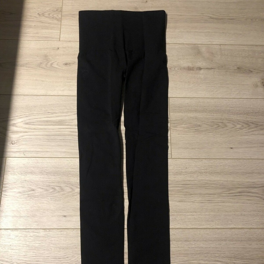 NWOT SPANX 'Takes Off' Shaping Leggings Size M
